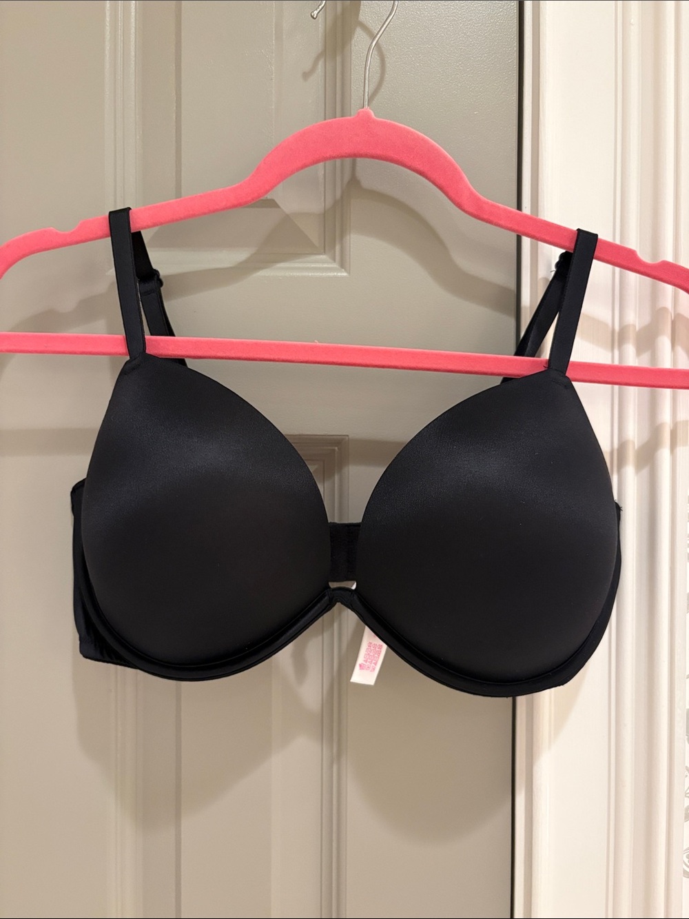 Victoria’s Secret PINK Black Wear Everywear push-up padded Bra